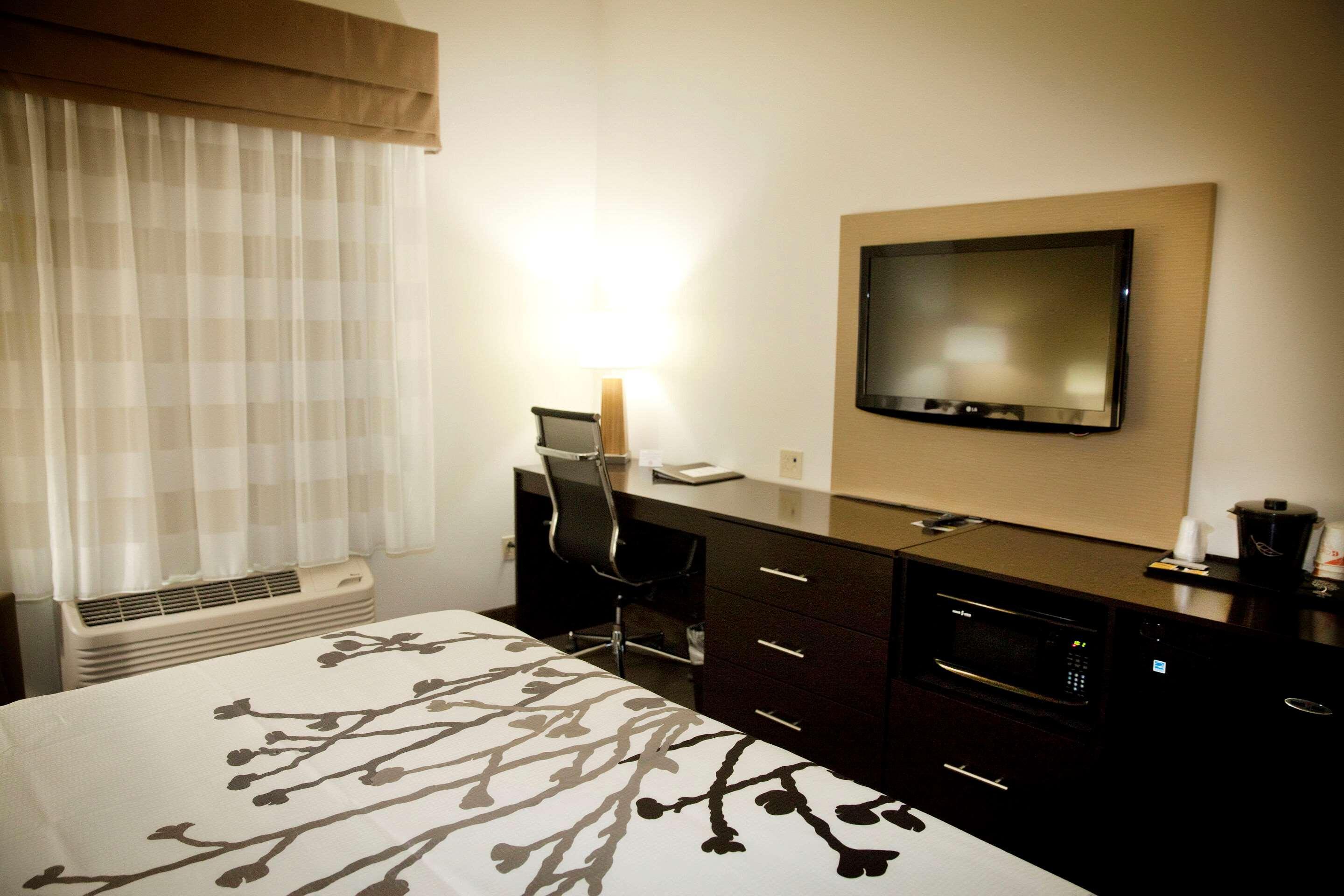Sleep Inn & Suites Moundsville - Wheeling Esterno foto